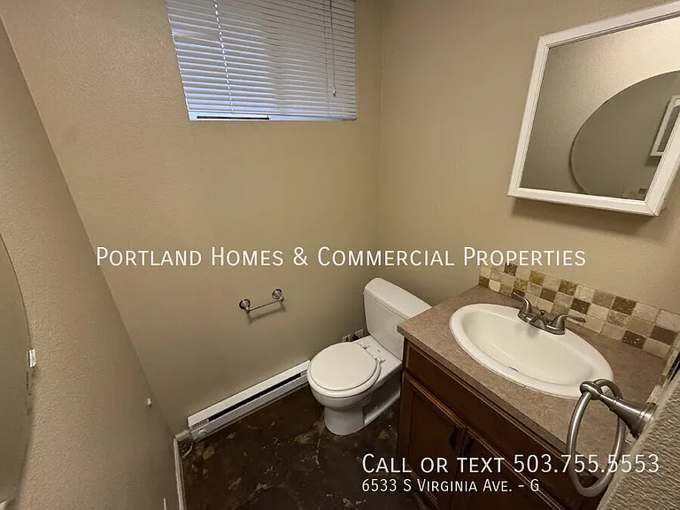 6533 S Virginia Ave #G — Photo 8