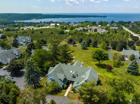 7862 Eames Farm Rd Unit A2, Egg Harbor, WI 54209