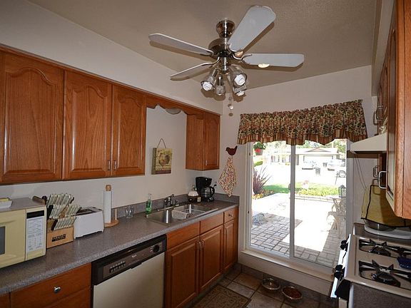5th image of 5617 W Harter Ave