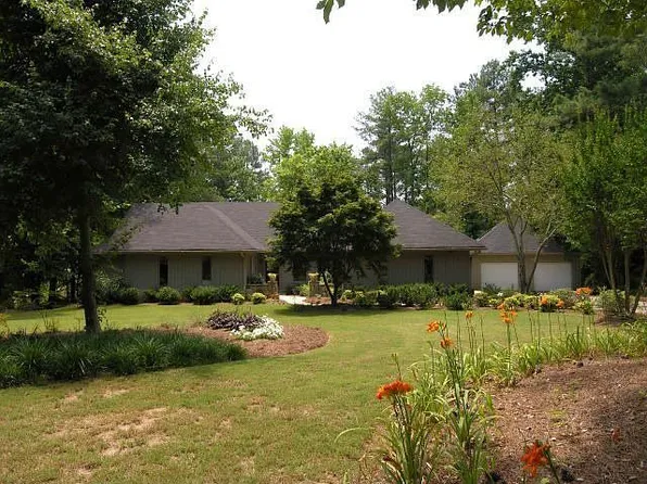 11135 Willow Wood Dr, Roswell, GA 30075