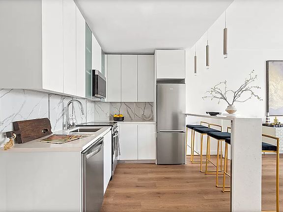 3rd image of 1462 Flatbush Ave APT 2C
