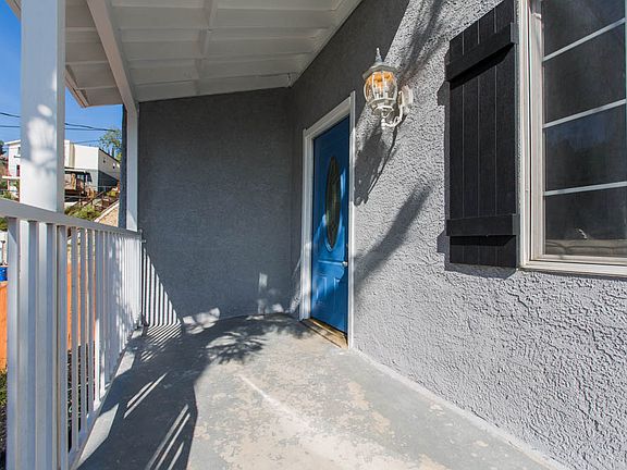 3rd image of 3556 Sierra St