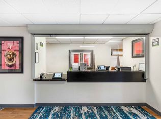 1575 Bond St #660, Naperville, IL