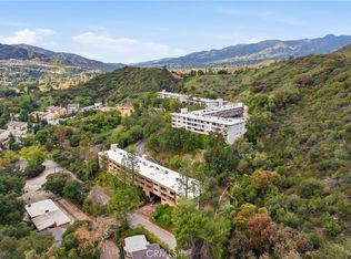 1935 Alpha Rd Unit 337, Glendale, CA