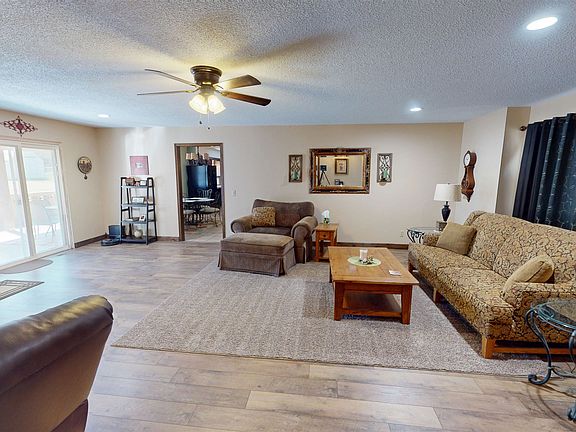 4th image of 4815 Cedardale Rd