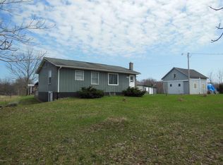 57993 County Road 681, Hartford, MI 49057