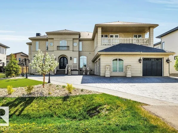 211 Windermere Dr NW, Edmonton, AB T6W 0S4