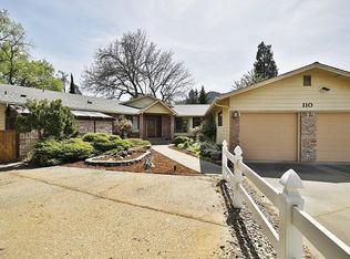 110 Walnut Dr, Rogue River, OR