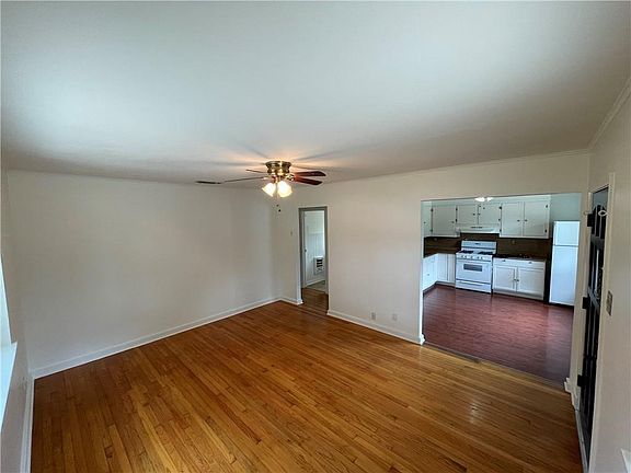 4th image of 1340 General Collins Ave