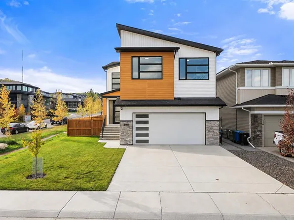 208 N Crestmont Dr SW, Calgary, AB T3B 1G8