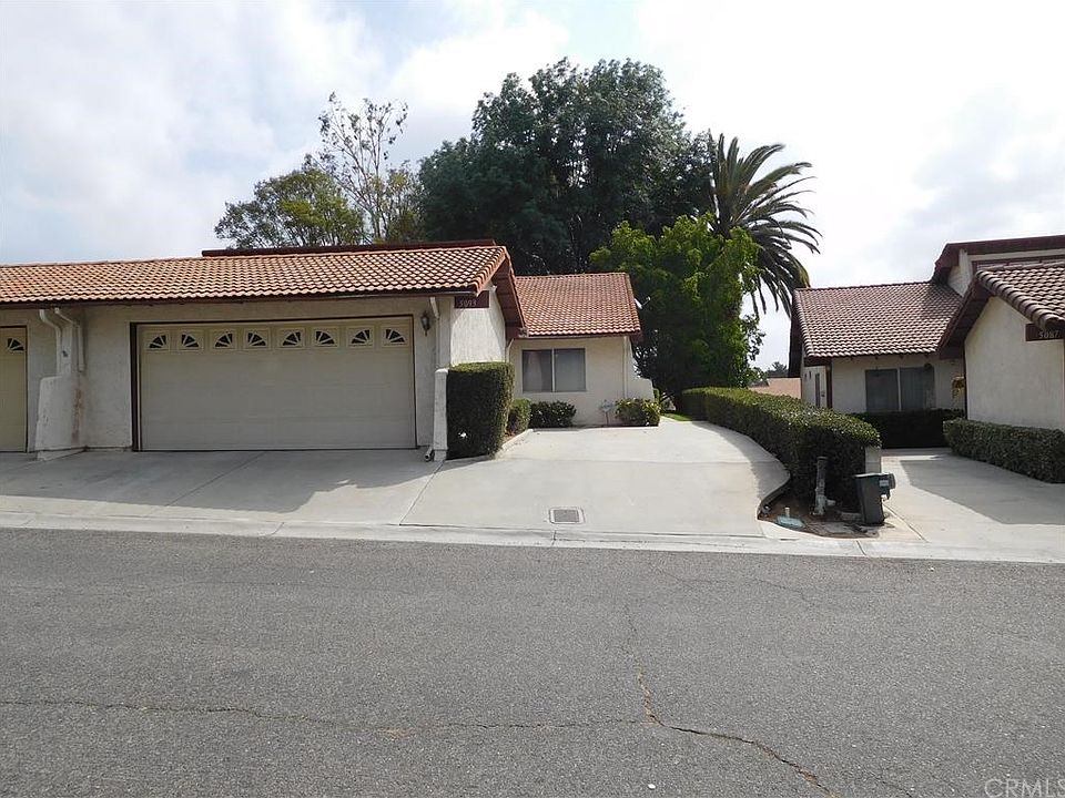 2nd image of 5093 Los Olivos Way