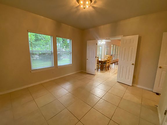 5th image of 43 Stillmeadow Dr