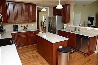 5th image of 2928 Audubon Dr