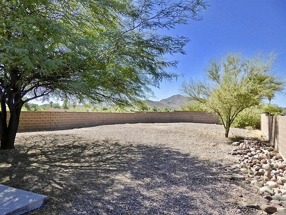 4th image of 2757 W Calle Gardenias
