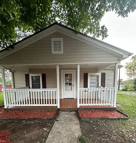 2460 Clearfield Pl — Photo 2