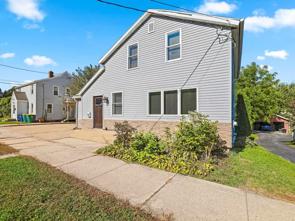 1123 Crooks St, Green Bay, WI 54301