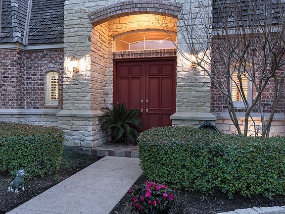 4th image of 5104 Deerwood Park Dr
