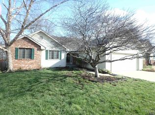 6630 SW Hamptonshire Ln, Topeka, KS 66614