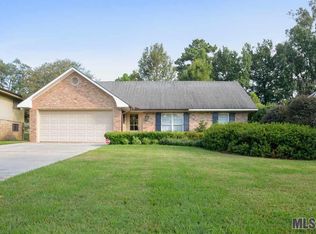 6053 Hibiscus Dr, Baton Rouge, LA 70808