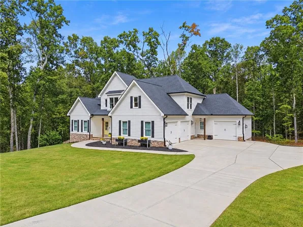 1010 Darby Ford Ln, Ball Ground, GA 30107
