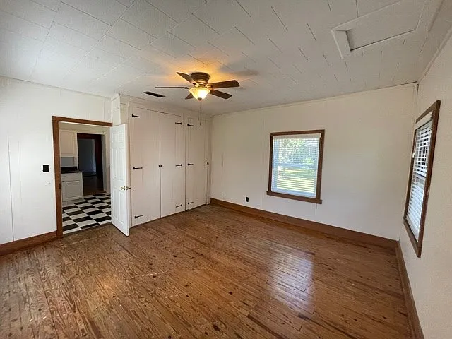 123 Avenue C — Photo 16