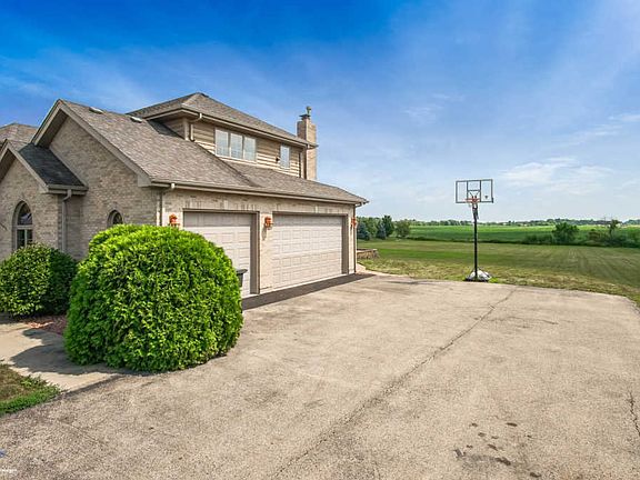 4th image of 9529 W Valley Farm Dr