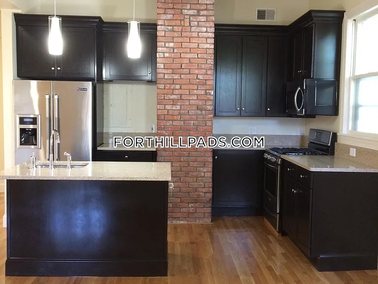34 Juniper St #1 — Photo 21