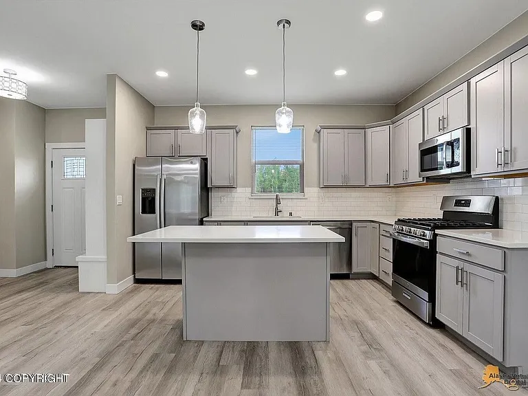 1340 W Minnetonka Dr #2 — Photo 4