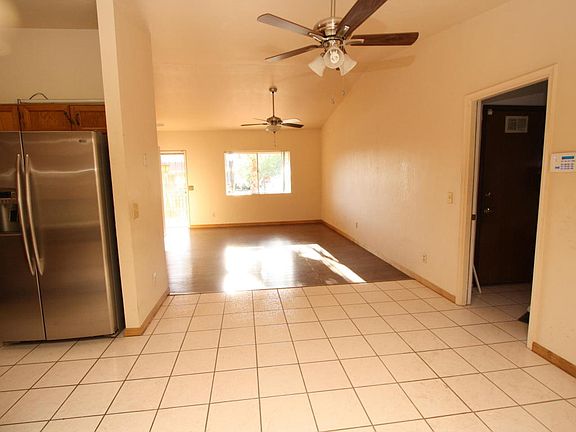 5th image of 3054 W Coriander Dr