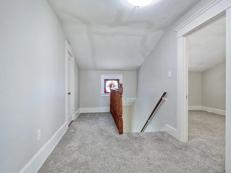 4052 Albatross St — Photo 17