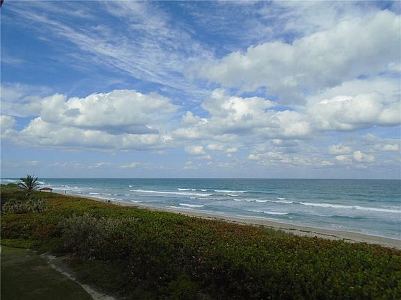 2nd image of 7420 S Ocean Dr APT 315