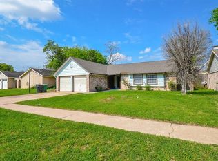 12410 South Dr, Houston, TX 77099