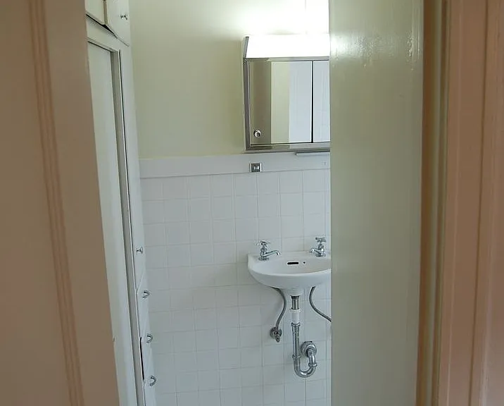 1739 G St. — Photo 9