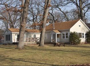 33945 N Prospect Dr, Grayslake, IL 60030
