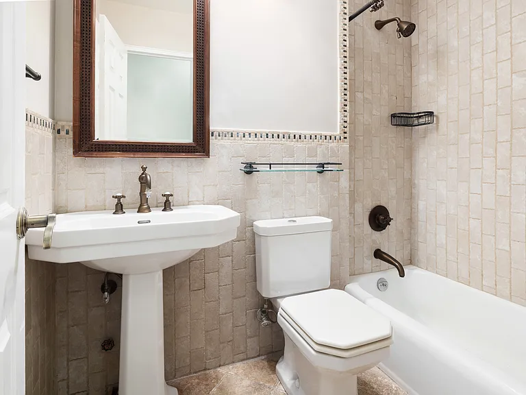 7 E 14th St #204 — Photo 8