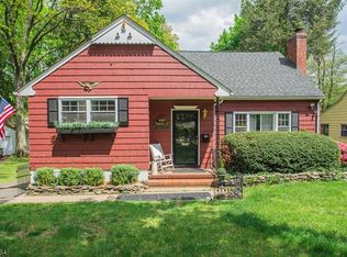 405 Prospect St, Ridgewood, NJ 07450