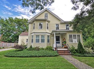 613 Great Plain Ave, Needham, MA 02492