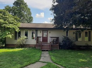 218 Schaar Dr, Dover, OH