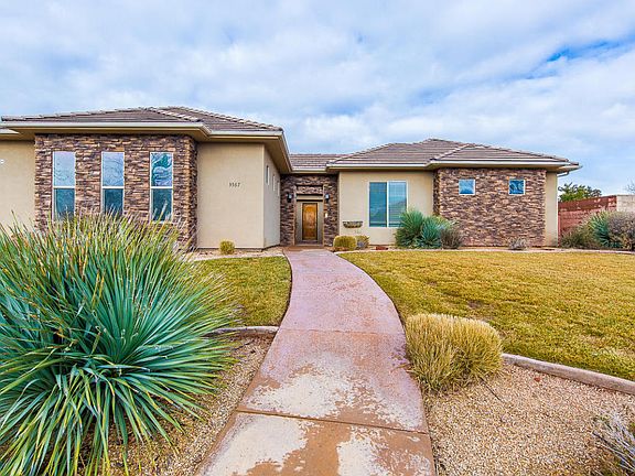 2nd image of 3567 E Crimson Fairway Dr