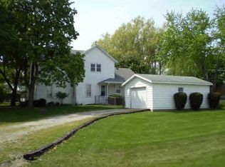 108 Main St, Emington, IL 60934