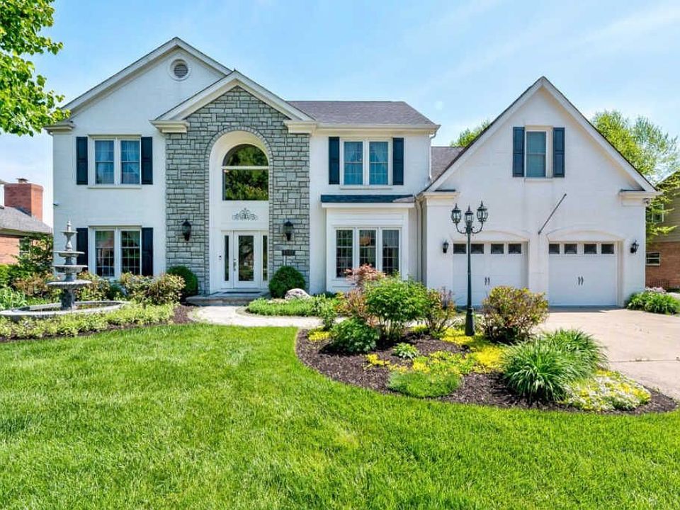 1st image of 6392 Waverly Hill Ln