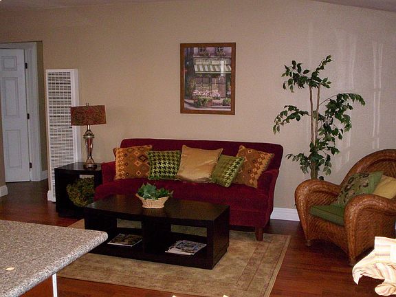 2nd image of 15612 Cameo Ave