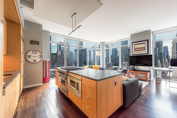 Rented by RE/MAX Midtown | media 47