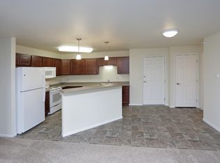 785 8th Street Southwest - 201, Dickinson, ND 58601
