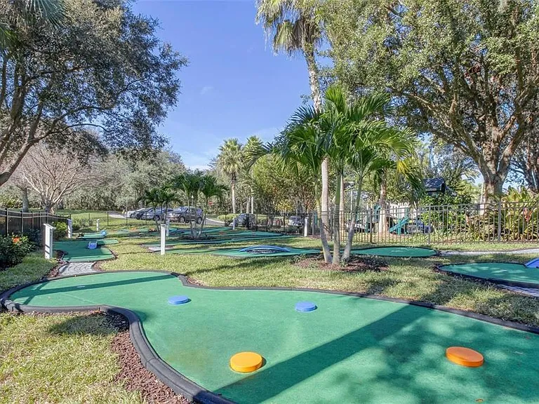 8439 Crystal Cove Loop — Photo 34
