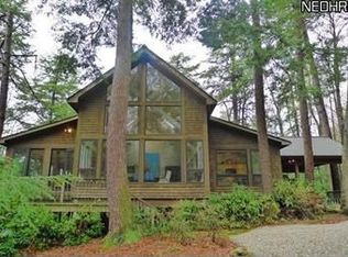 10137 Little Mountain Rd, Mentor, OH 44060