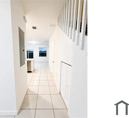 3 bed, $2,500 — Photo 4