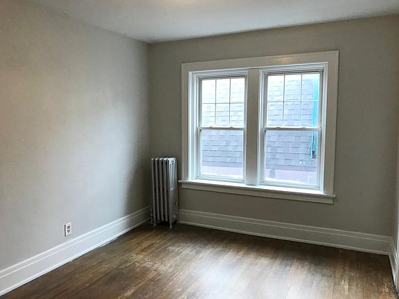 5th image of 12 Granger Pl #6