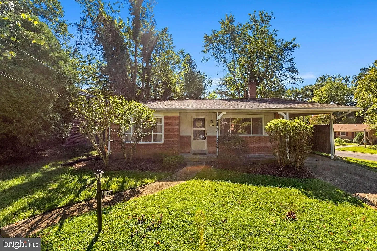 4 bed, 2.5 bath, 2481 sqft, $4,750 — Photo 1