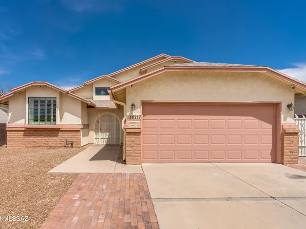 10217 E Foxmoor Dr, Tucson, AZ 85748